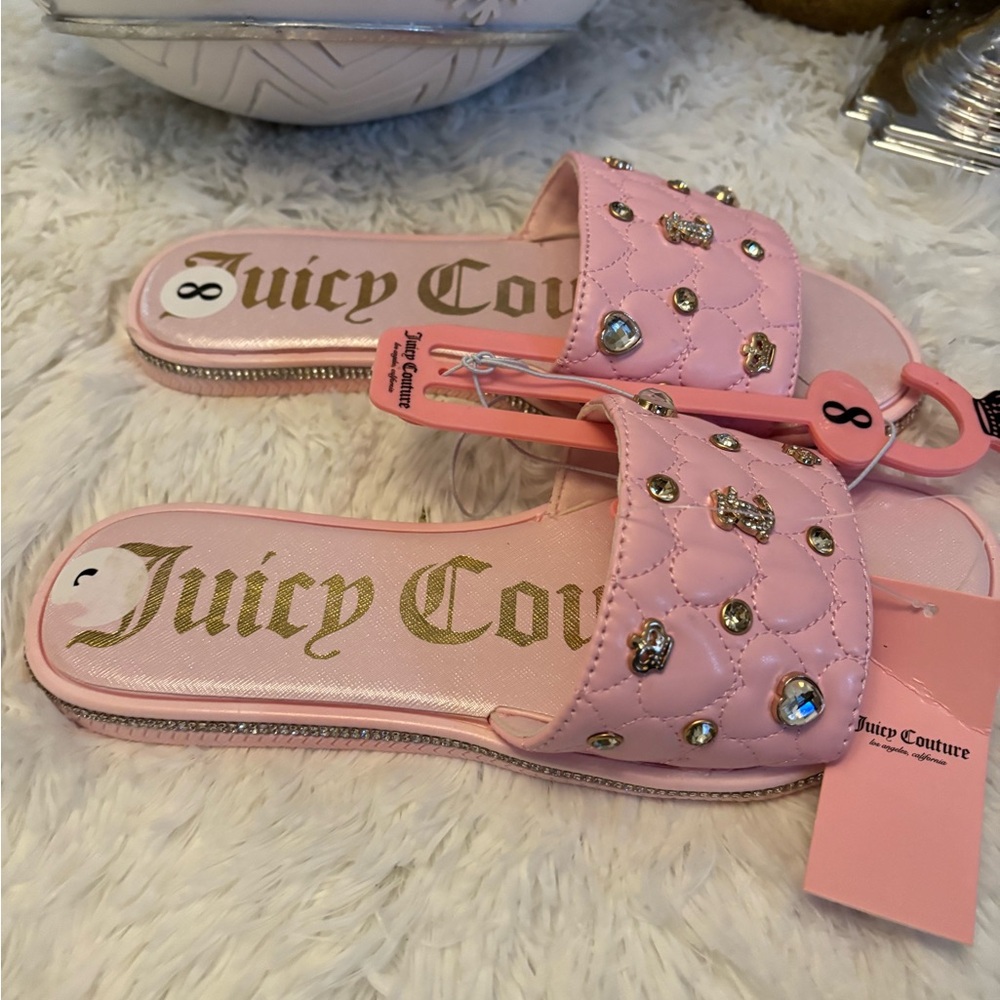 Juicy Couture  NWT Pink Quilted Slides with Gold Accents